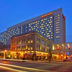 Luxury Kentucky Derby 2025 Horseshoe Package at Marriott Downtown